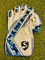 CRICKET WK GLOVES SG