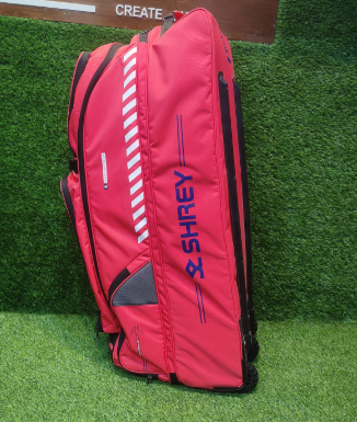 CRICKET KITBAG SHREY LEGACY