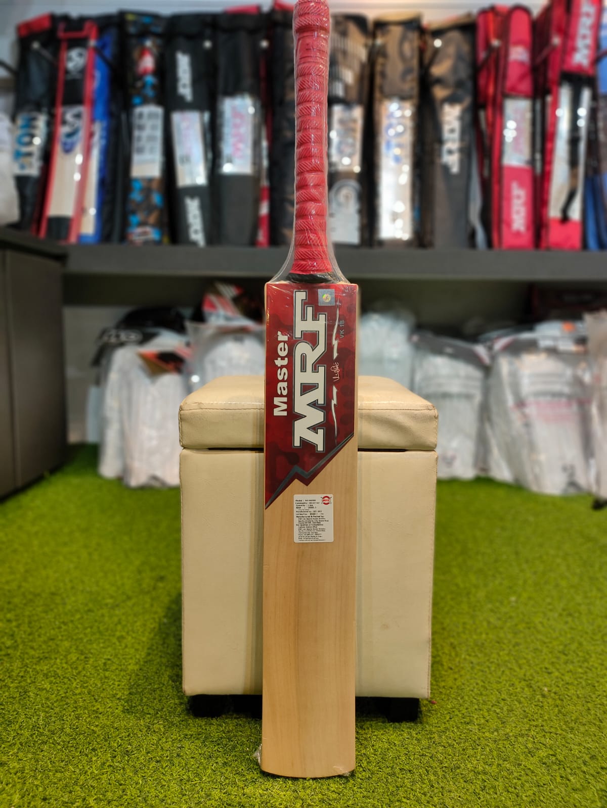 Cricket Bat - MRF-MASTER KW