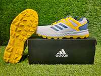 CRICKET SHOE ADIDAS CRIRISE V2