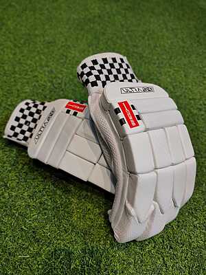 CRICKET BATTING GLOVES GN GN7 PRO ULTRA
