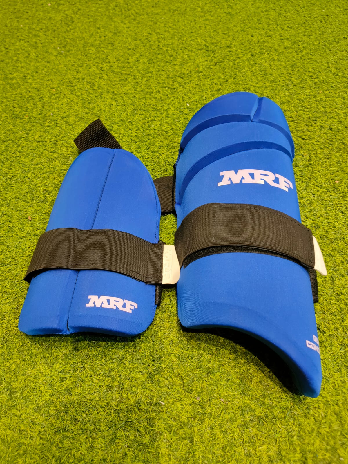 CRICKET THIGH PAD MRF GENIUS DUAL