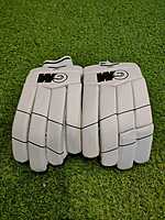 CRICKET BATTING GLOVES GM 505