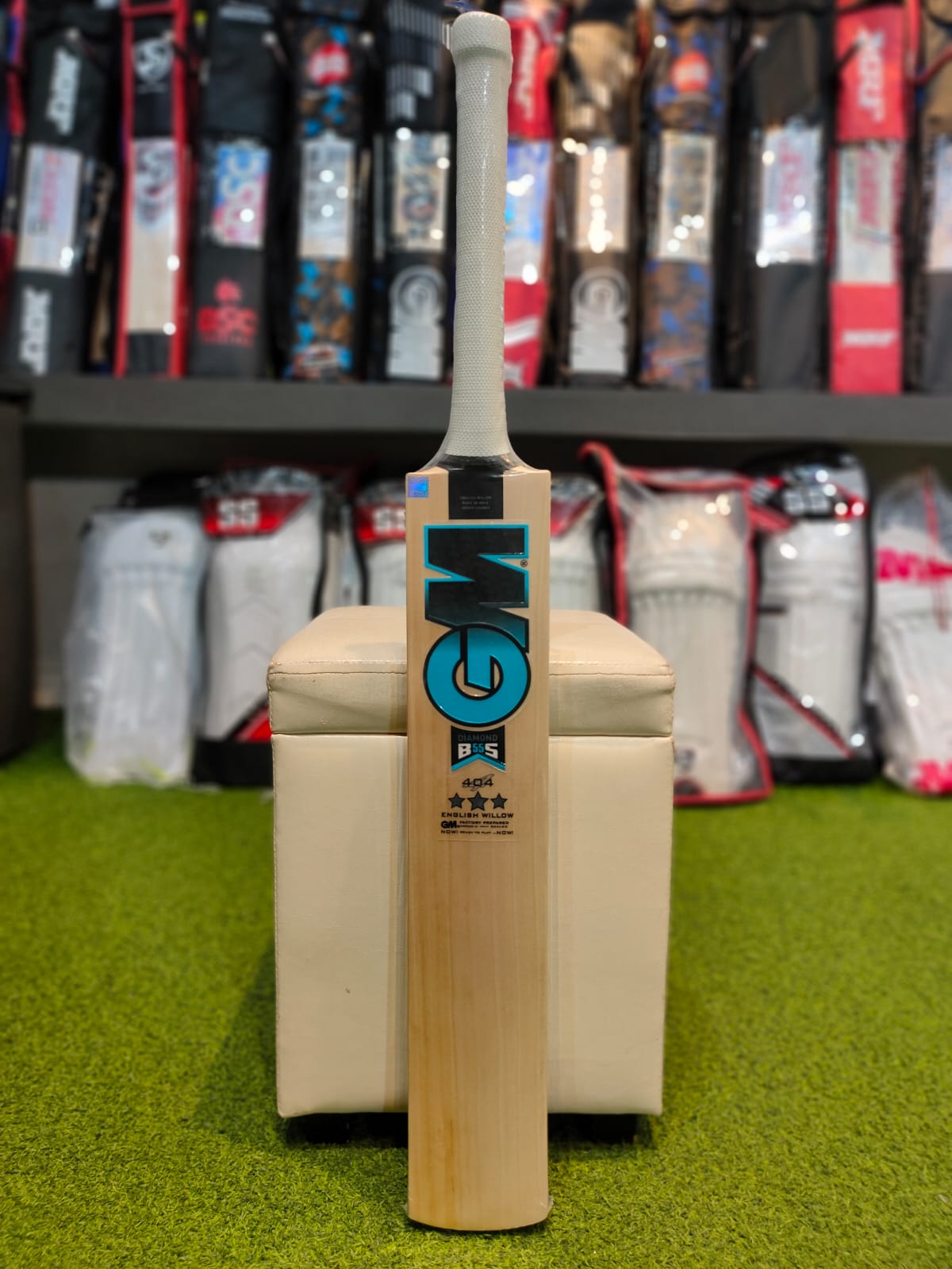 CRICKET BAT GM DIAMOND-404