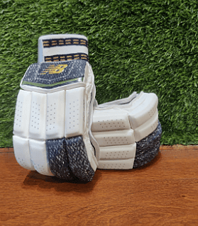CRICKET BATTING GLOVES NB 6I