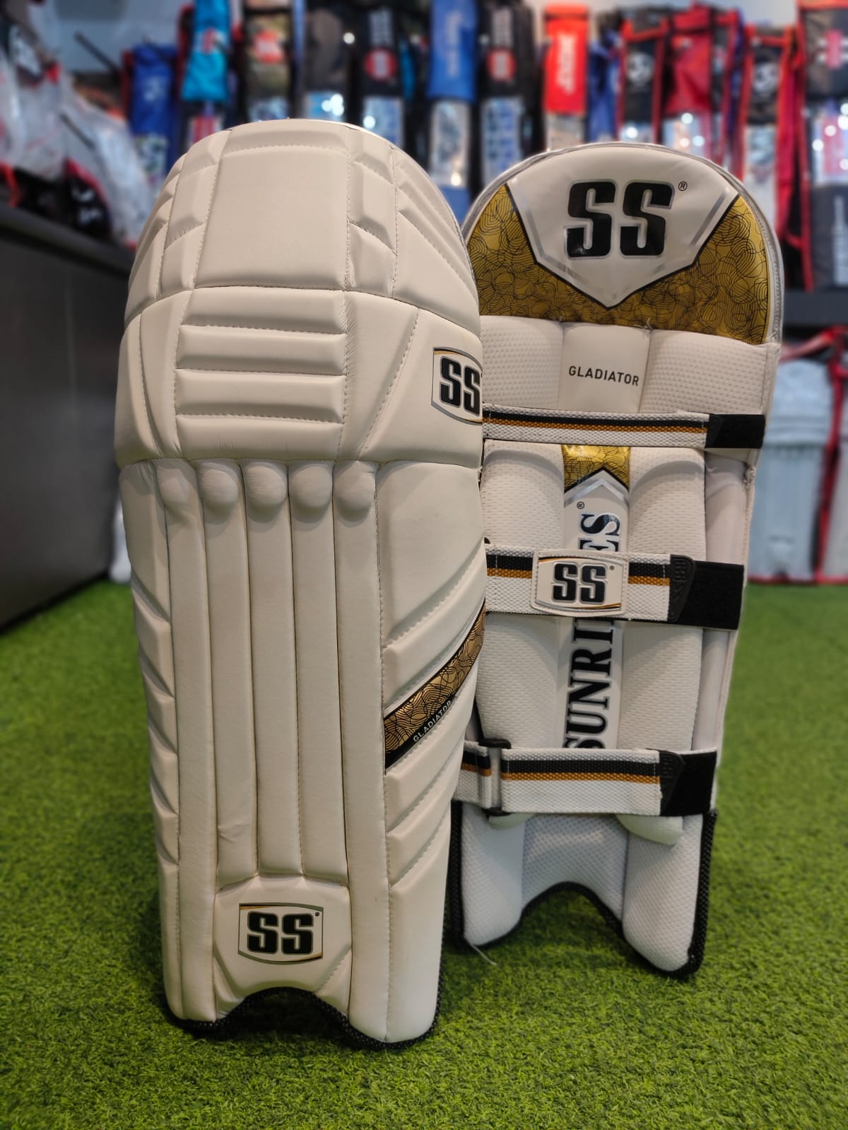 CRICKET BATTING PAD SS GLADIATOR CRICKET BATTING PAD SS GLADIATOR