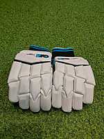 Cricket Batting Gloves -DIAMOND 808