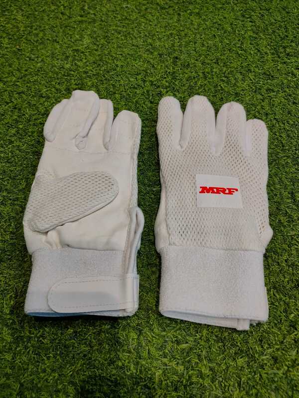 Cricket batting glove inners deals