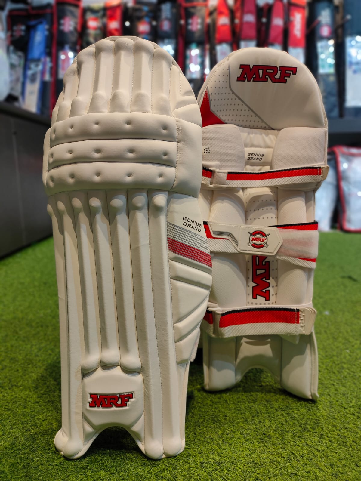 Cricket Batting PAD MRF GENIUS GRAND Cricket Batting PAD MRF GENIUS GRAND
