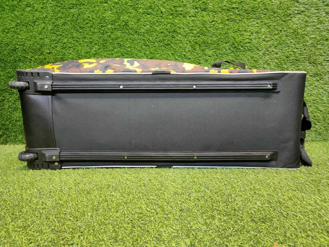 CRICKET KITBAG MRF LEGEND VK18 (W) CRICKET KITBAG MRF LEGEND VK18 (W)