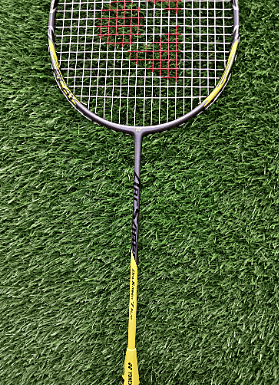 BADMINTON RACQUET YONEX ARC 7PLAY