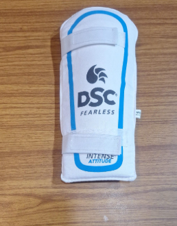 DSC ARM GUARD INTENSE ATTITUDE MENS