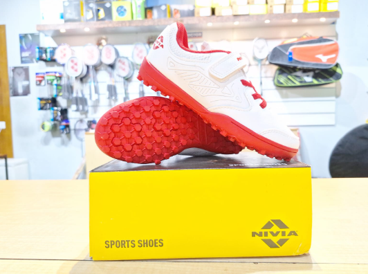 CRICKET SHOE NIVIA CRICK200