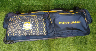 CRICKET KITBAG MRF CONQUEROR WHEELE