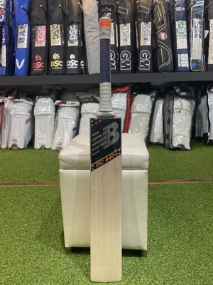 CRICKET BAT NB DC840+