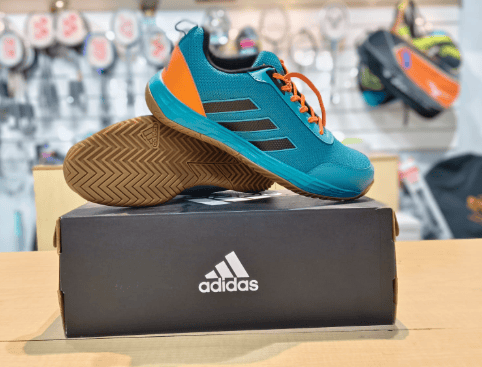 BADMINTON SHOE ADIDAS INDOOR ACER
