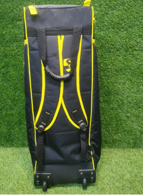 CRICKET KITBAG SG V12 WHEELIE DUFFLE JUNIOR