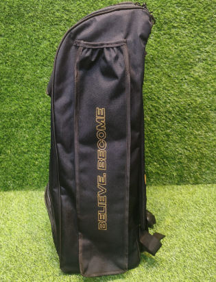 CRICKET KITBAG SG V12 JUNIOR DUFFLE