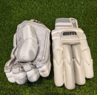 CRICKET BATTING GLOVES EM ULTIMATE PRO