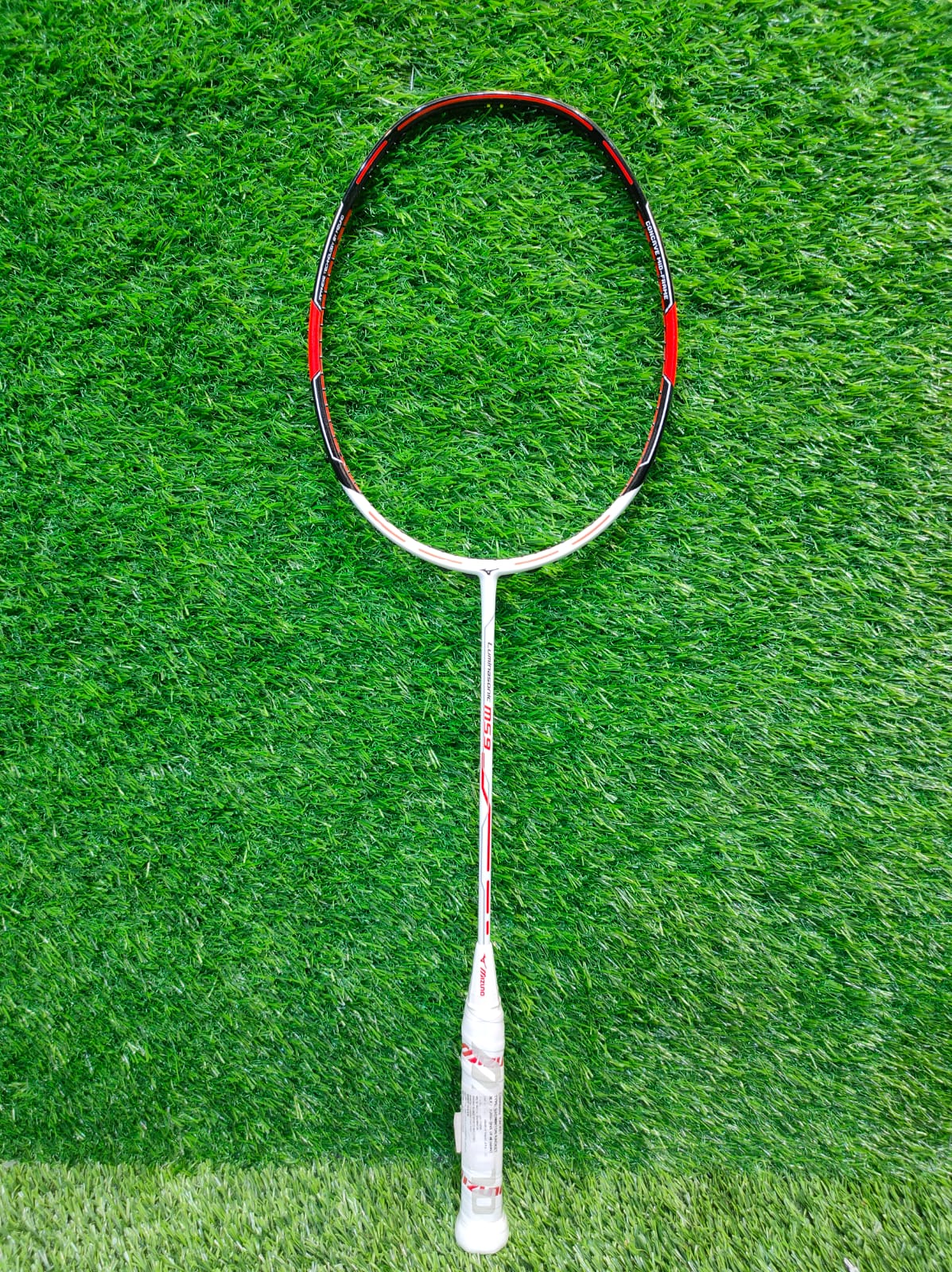 BADMINTON RACQUET MIZUNO