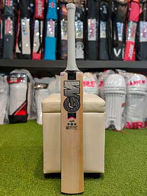 CRICKET BAT GM ICON 444