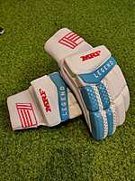 CRICKET BATTING GLOVES MRF LEGEND