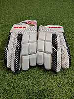 CRICKET BATTING GLOVES MRF