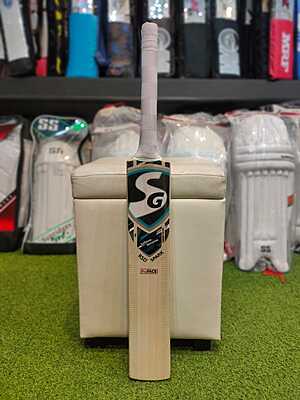 CRICKET BAT SG KW