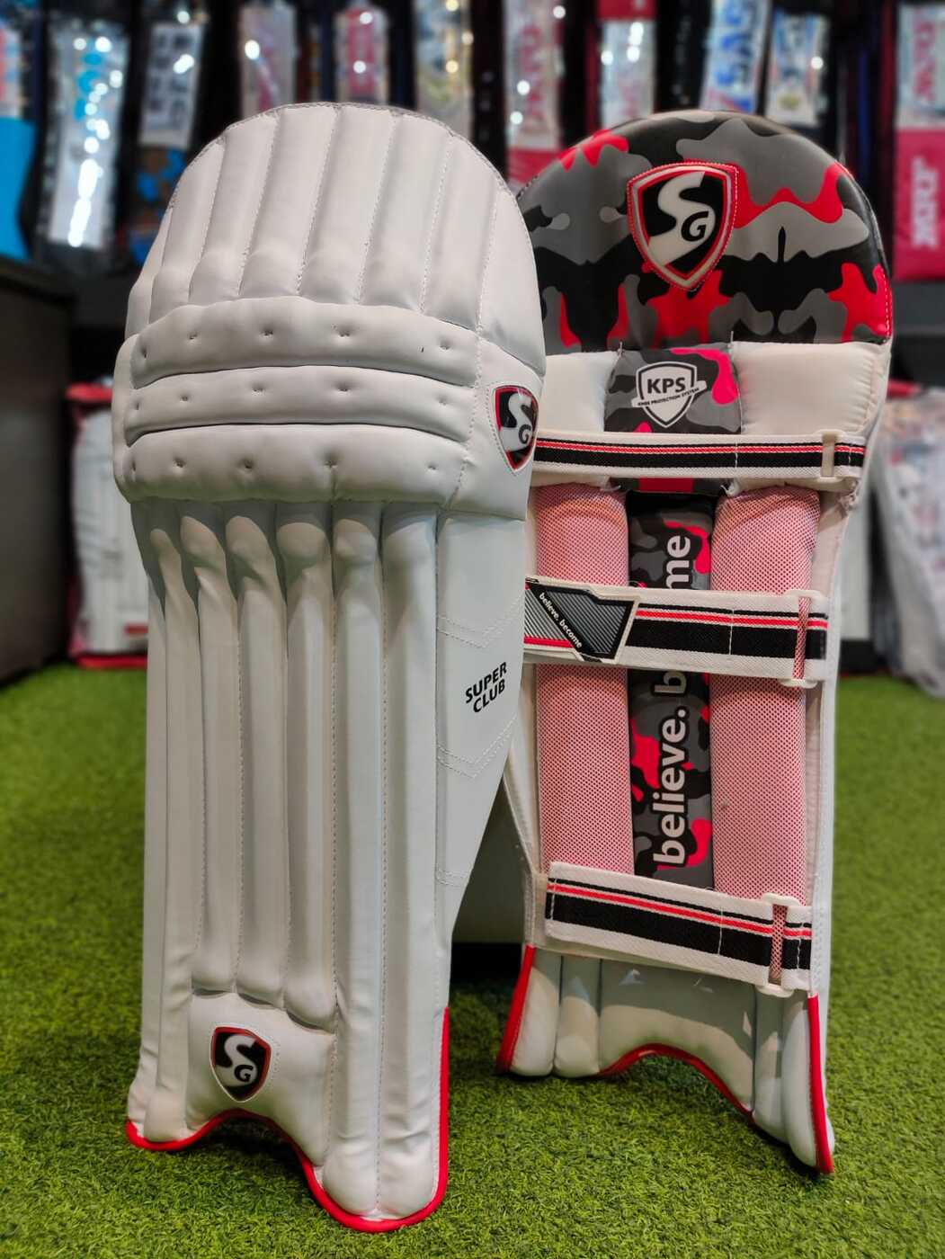 CRICKET BATTING PAD SG SUPER CLUB CRICKET BATTING PAD SG SUPER CLUB