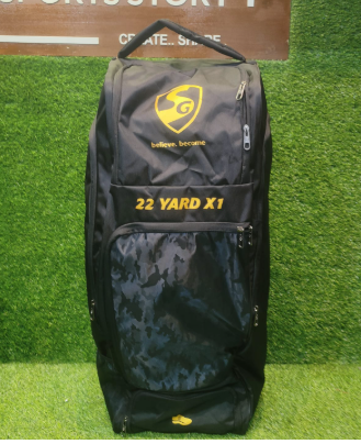 CRICKET KITBAG SG 22 YARD X1 DUFFLE WHEELIE