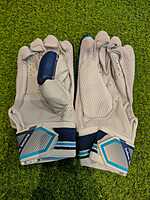 CRICKET BATTING GLOVES SG SUPER CLUB