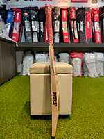 CRICKET BAT MRF GENIUS