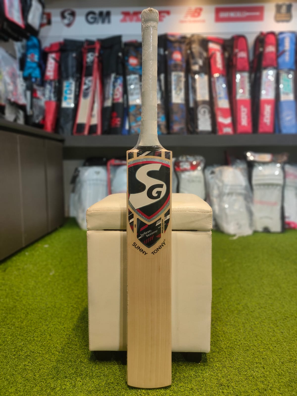 Cricket Bat - SG-SUNNY TONNY Cricket Bat - SG-SUNNY TONNY