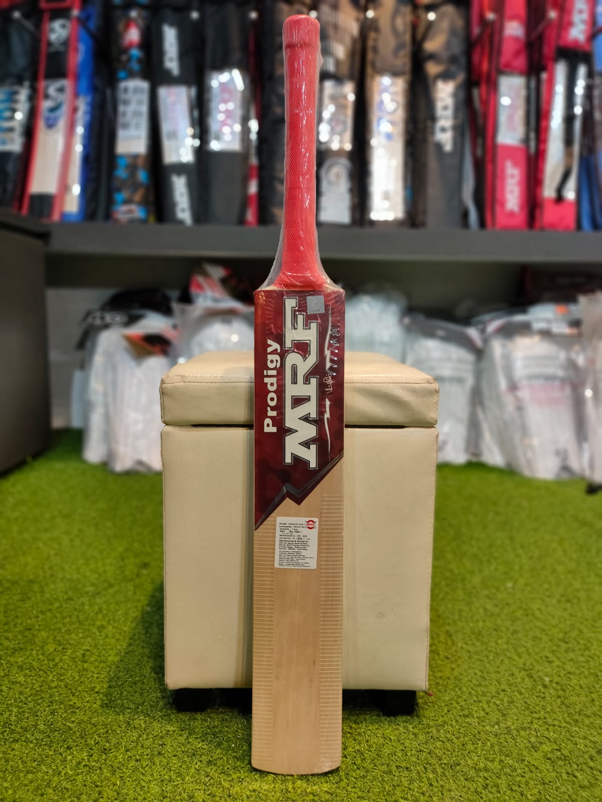 CRICKET BAT MRF PRODIGY