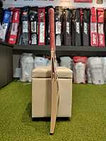 Cricket Bat - MRF-TYPHOON KW