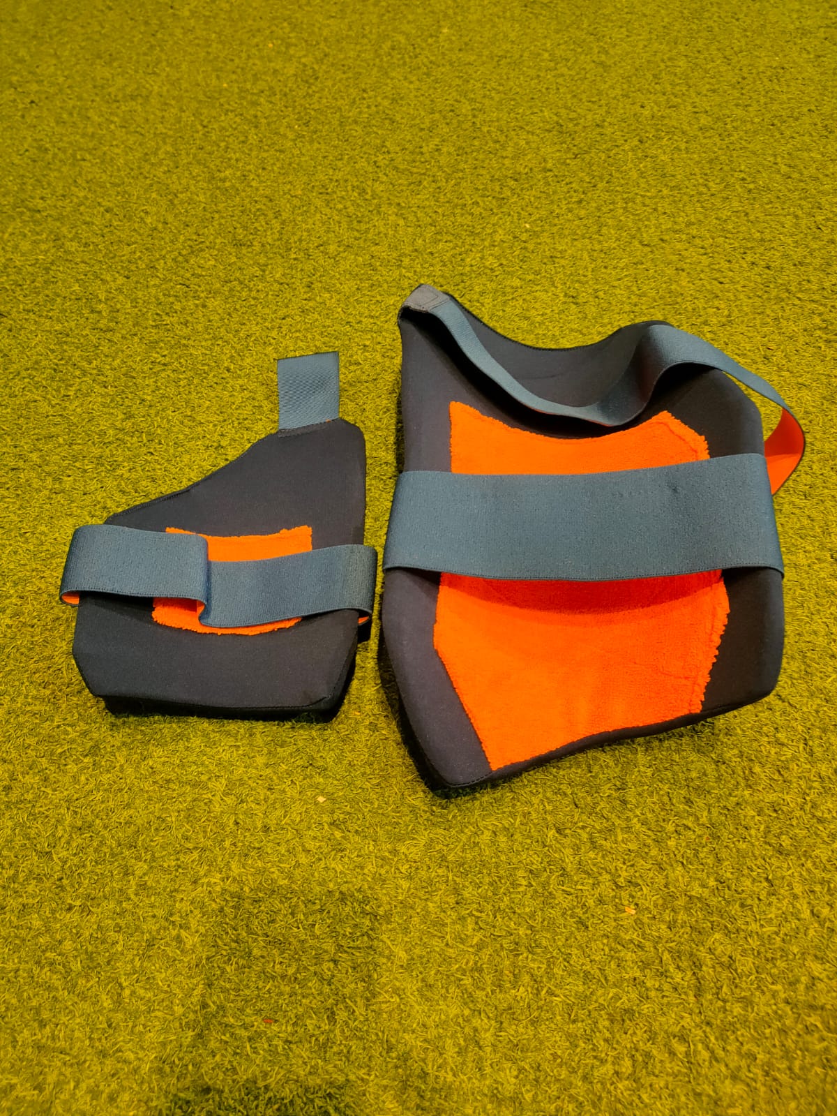 CRICKET THIGH PAD MOONWALKR 2.0 