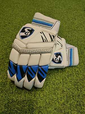 CRICKET BATTING GLOVES SG MAXILITE ULTIMATE