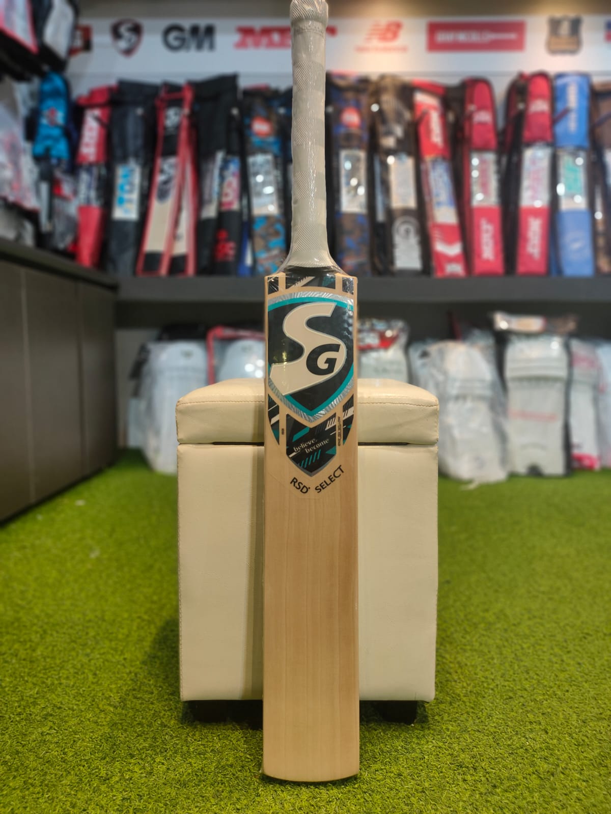Cricket Bat - SG-RSD SELECT