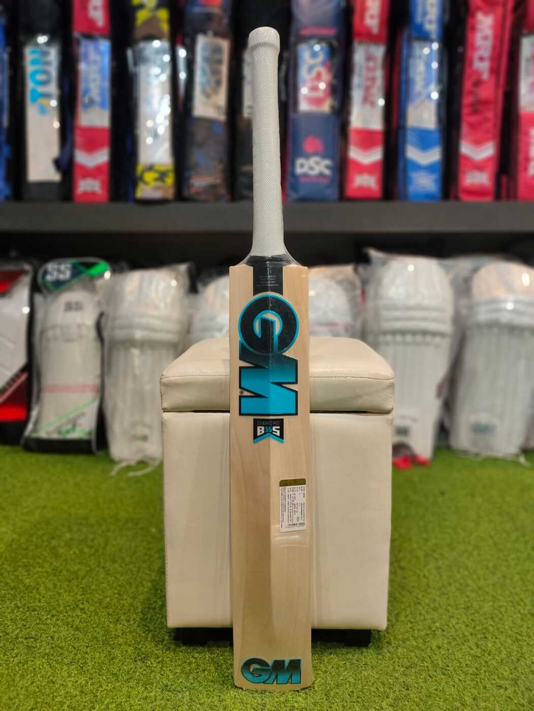 Cricket Bat - GM-DIAMOND 333 Cricket Bat - GM-DIAMOND 333