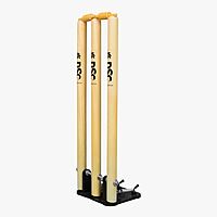 CRICKET ACCESSORIES DSC SPRING STUMP SET OF 3 WITH IRON BASE 