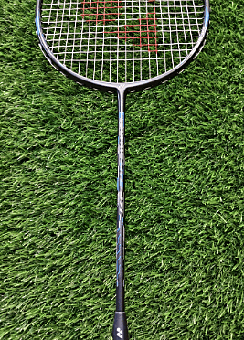 BADMINTON RACQUET YONEX VOLTRIC LITE 47I